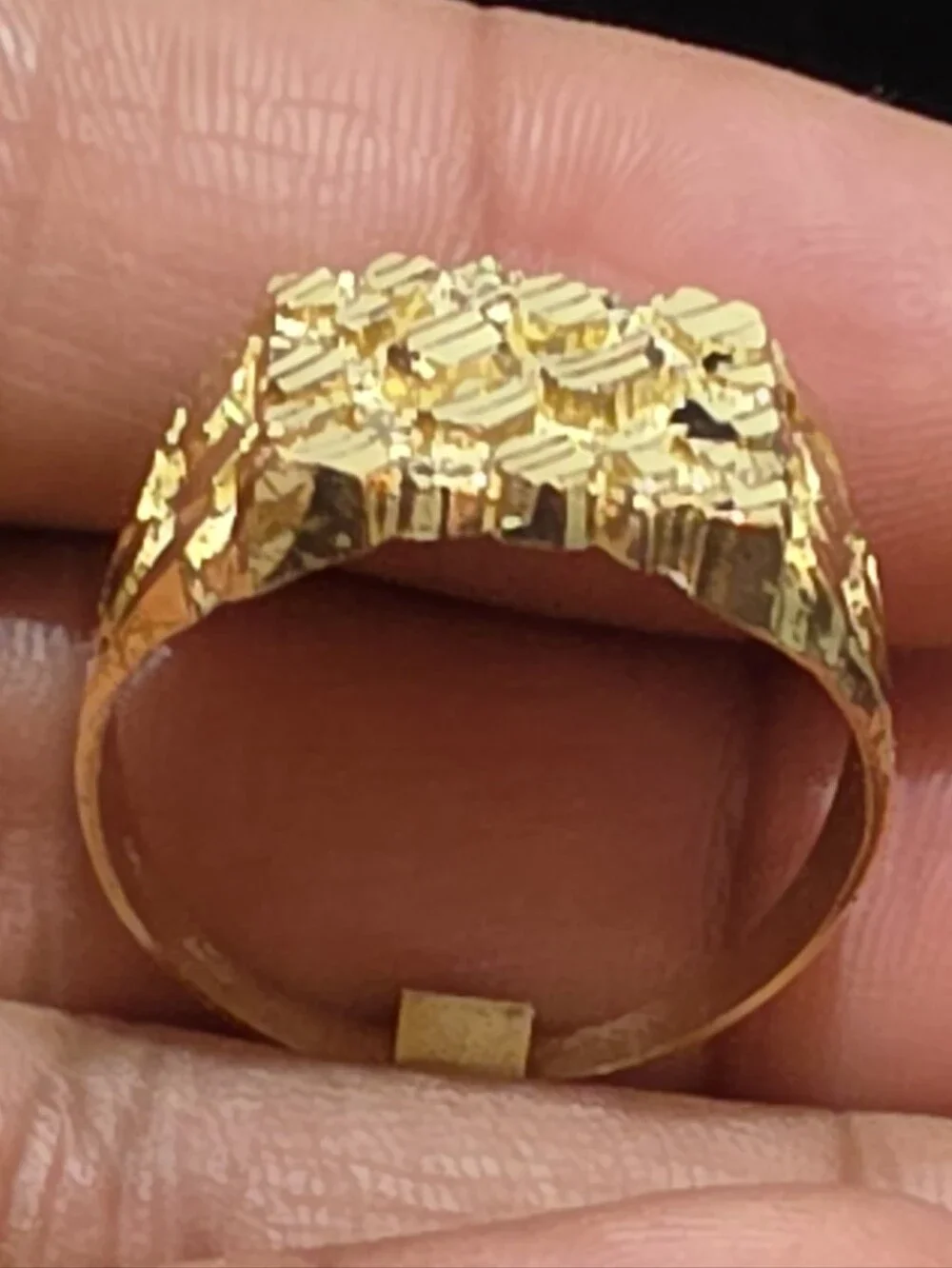 N/A 10kt gold